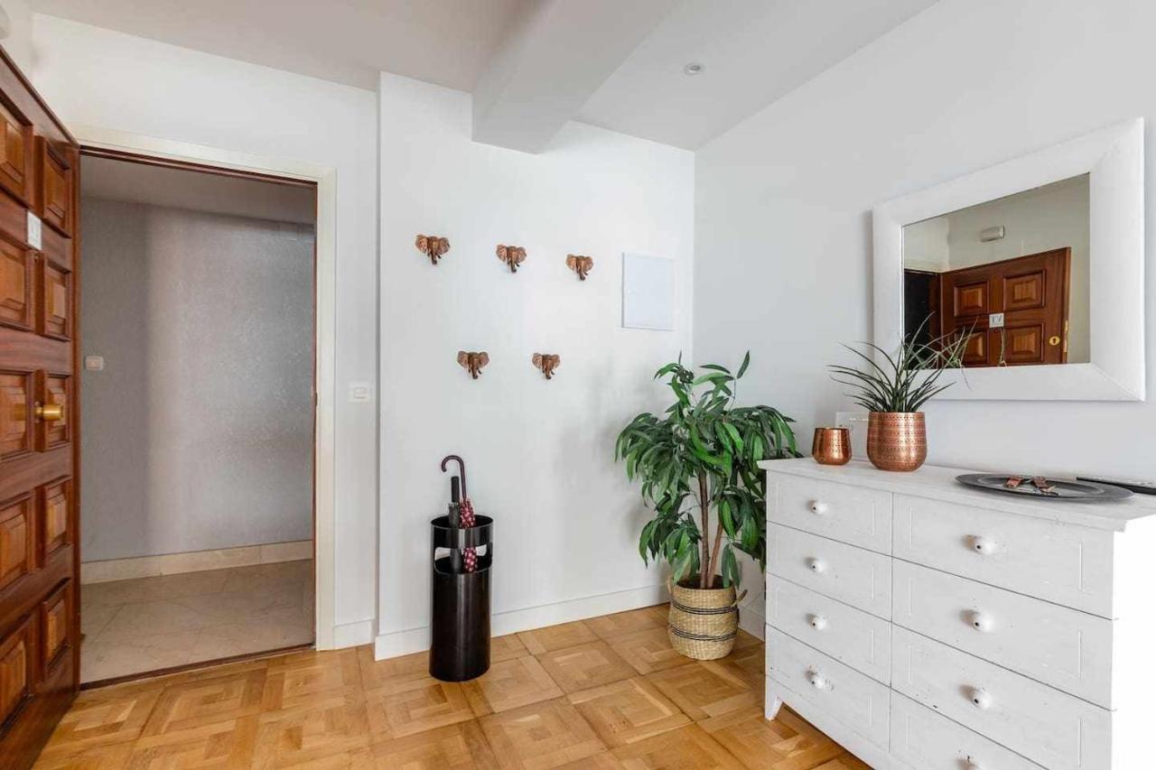 New Amara Suite Friends & Families Parking San Sebastian Buitenkant foto