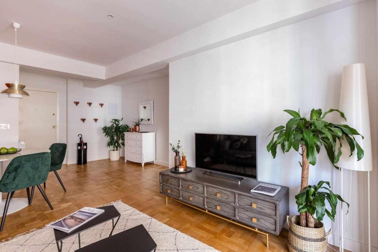 New Amara Suite Friends & Families Parking San Sebastian Buitenkant foto
