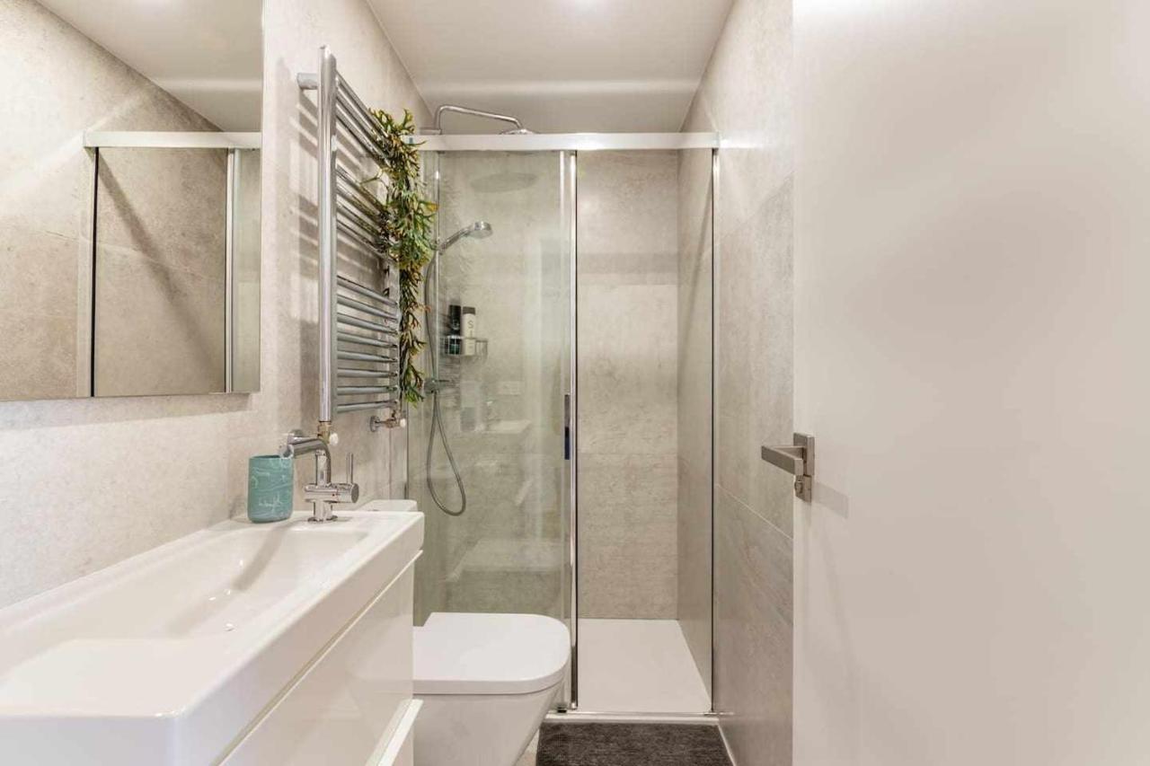 New Amara Suite Friends & Families Parking San Sebastian Buitenkant foto