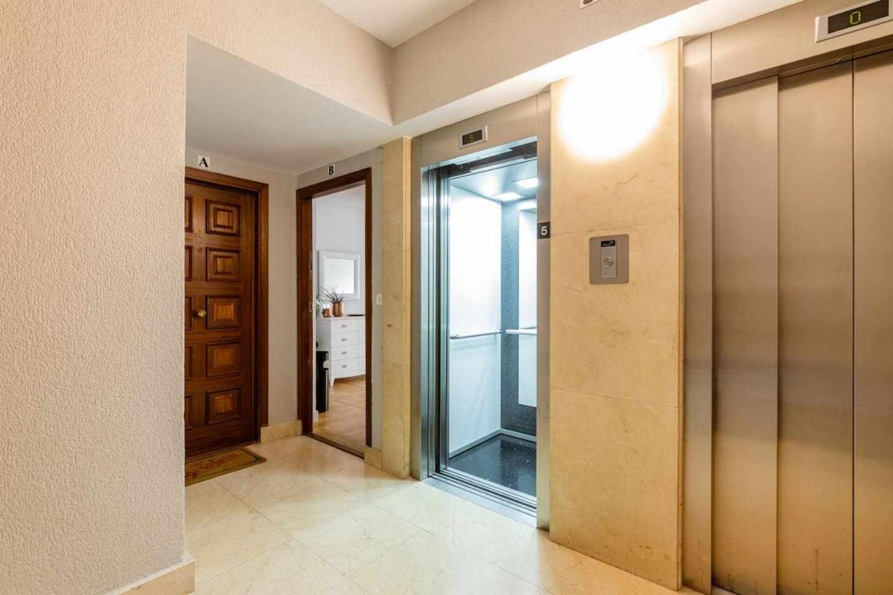 New Amara Suite Friends & Families Parking San Sebastian Buitenkant foto